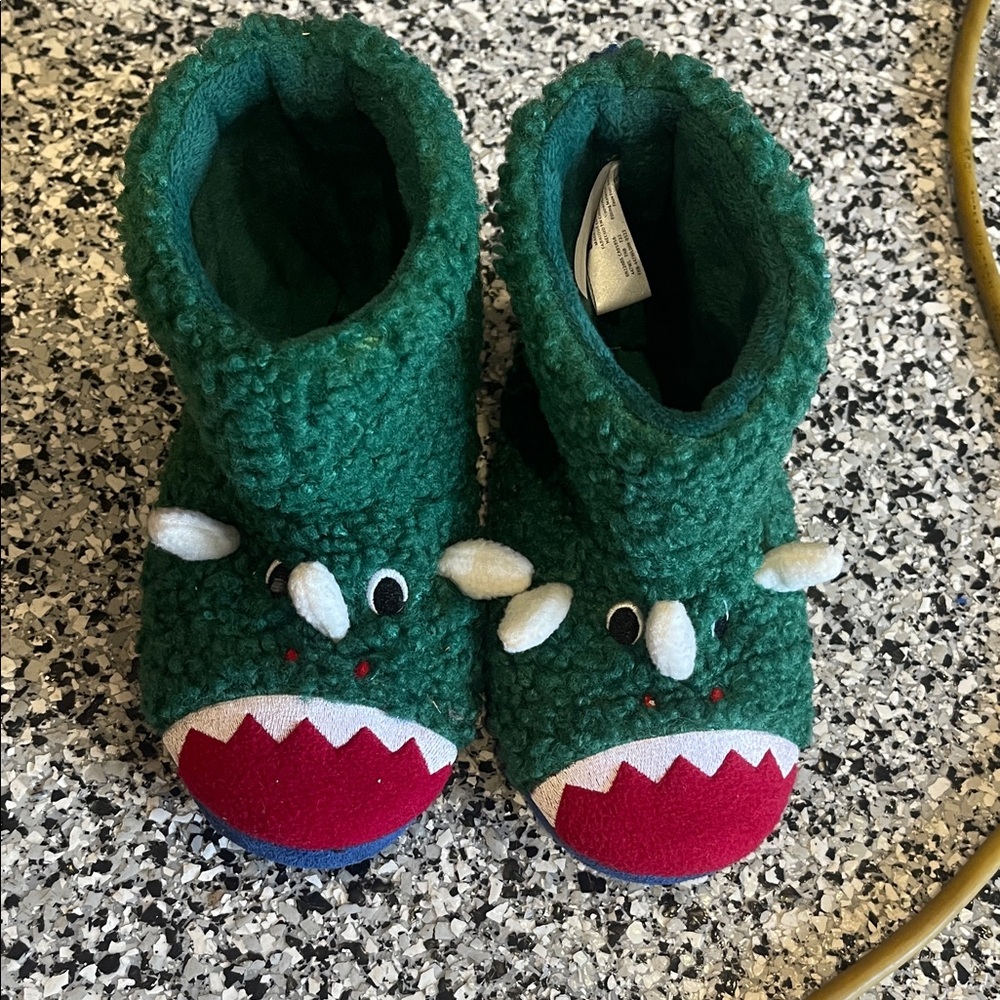 totes Green Dinosaur Kids Slippers